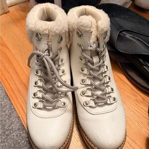 Womens size 6 White Lace-Up Boots